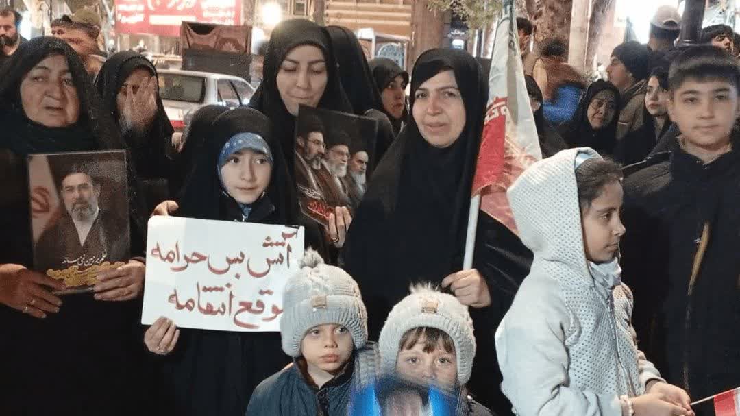 تشییع باشکوه شهیده میردوست و شهید خوافی در نیشابور