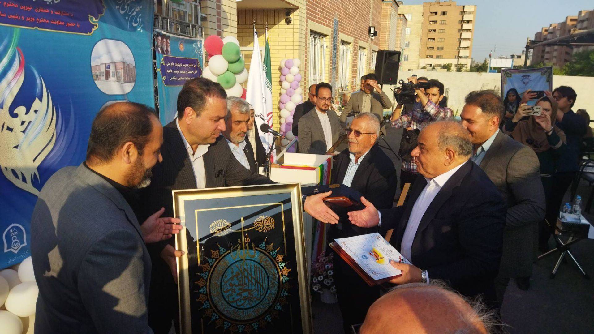 افتتاح مدارس خیرساز اوتیسم و نابینایان در نیشابور با ۱۴۰ میلیارد ریال اعتبار با حضور معاون وزیر آموزش و پرورش